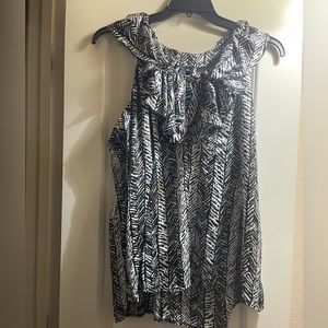 Sioni Women’s Floral Razorback Blouse